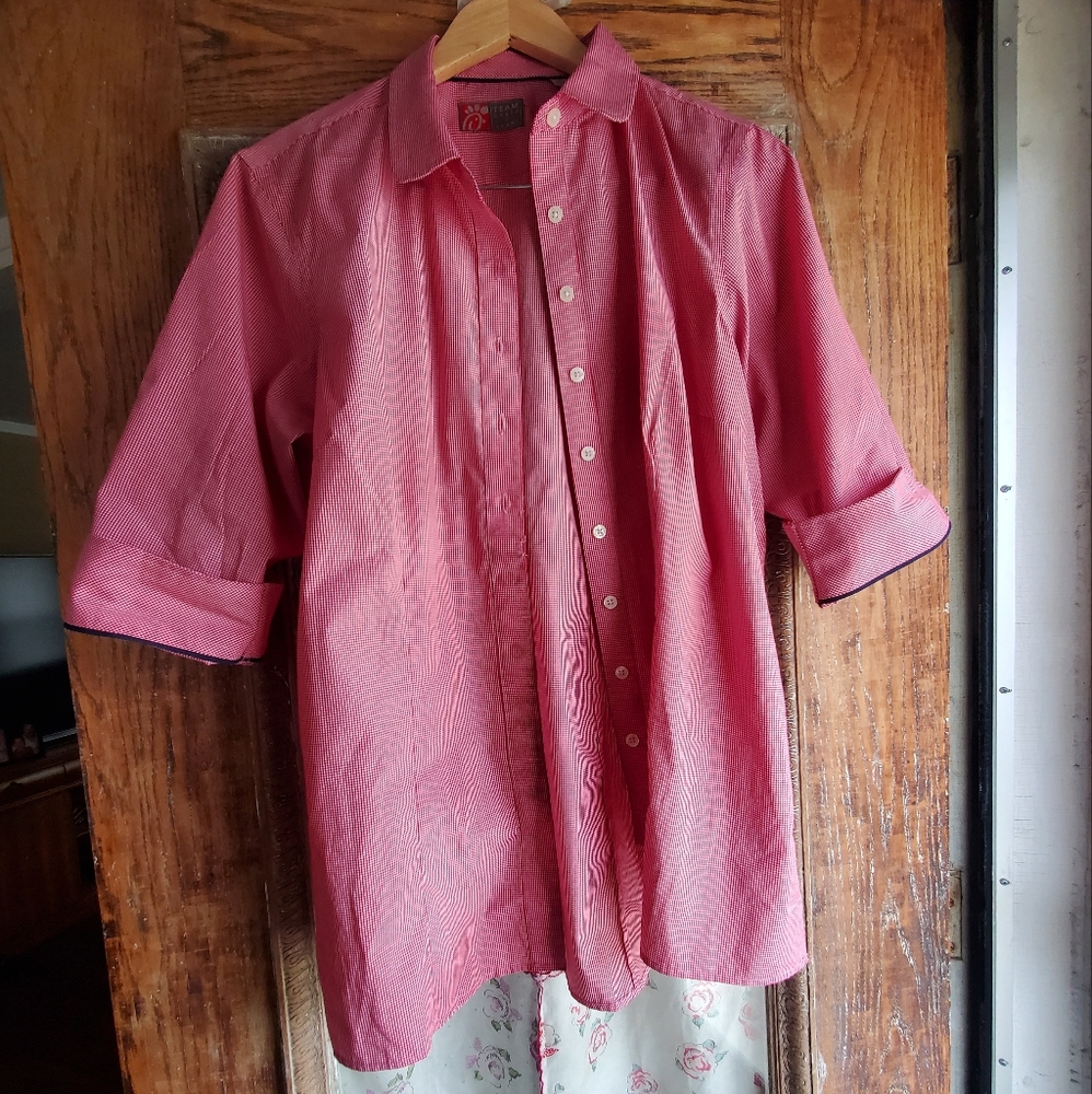 Chick fil a Oobe Women's Button Blouse